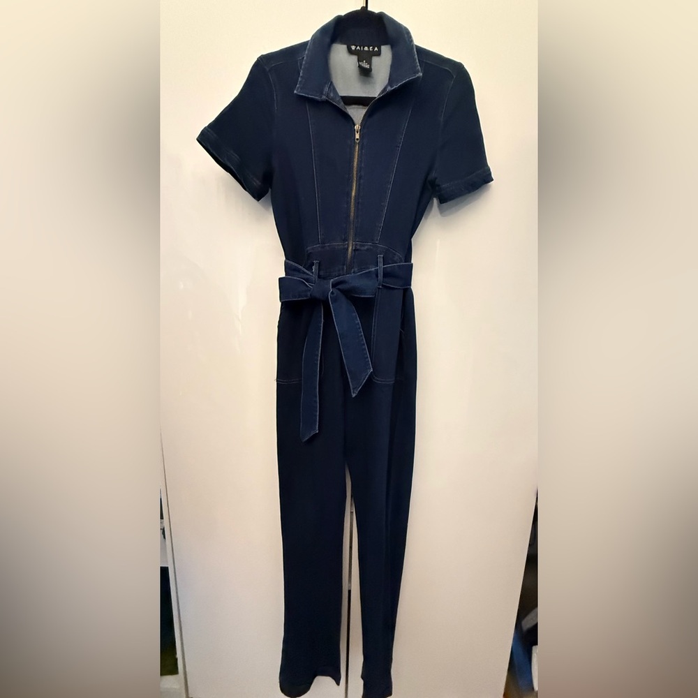 WAIMEA short sleeved Blue Denim stretch beltedjumpsuit small